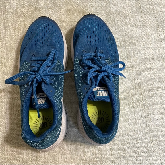 Nike Winflo 4 Running Shoes - Picture 3 of 16